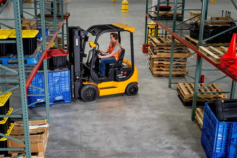 Greater Efficiency, Less Risk: How Integrated Lithium Forklifts Improve Operations