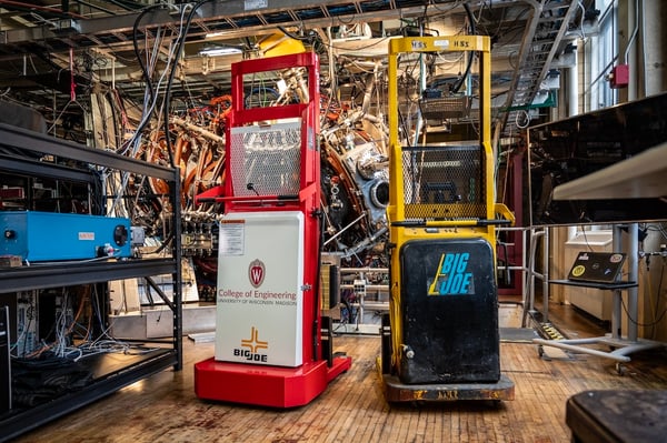 Big Joe Donates Custom Walkie Stacker to University of Wisconsin-Madison’s College of Engineering 1